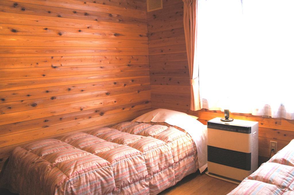 Pension Ringo-No Ki Hakuba Zimmer foto